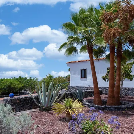 Casa Isabel By Interhome Casa vacanze Chío